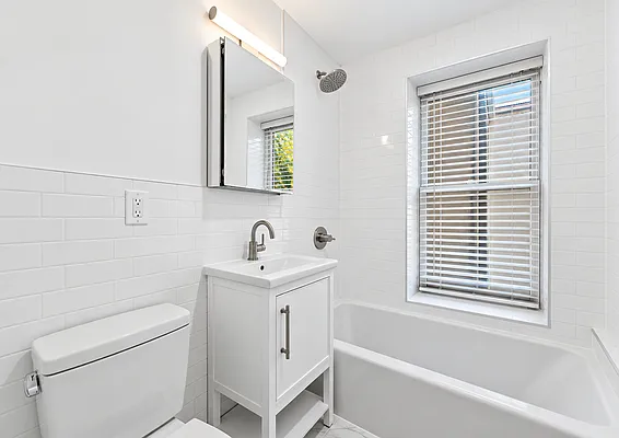 Bathroom, photo 3