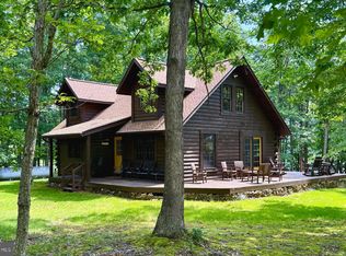 230 Polar Bear Rd, Maysville, WV 26833