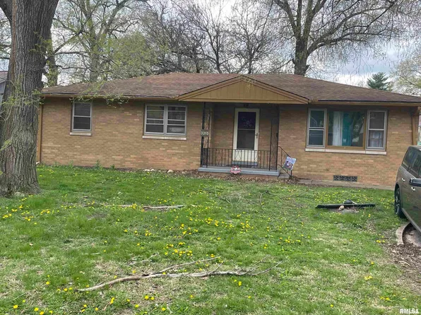 3315 N Missouri Ave, Peoria, IL 61603