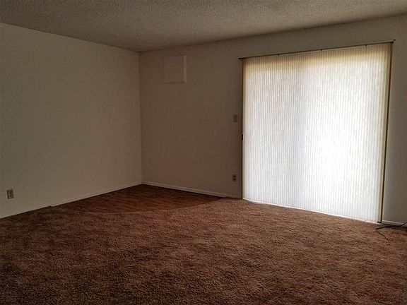 4th image of 3055 Trinity Dr APT 512