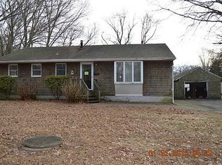 12 Lakeside Dr, Westerly, RI 02891