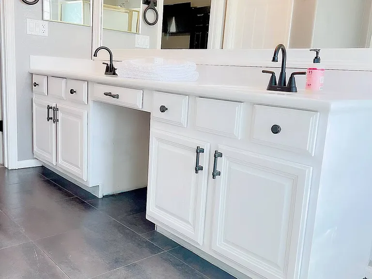 W Jacobson Dr — Photo 13