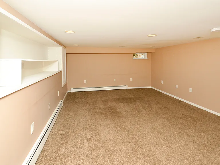 307 Central Ave — Photo 21