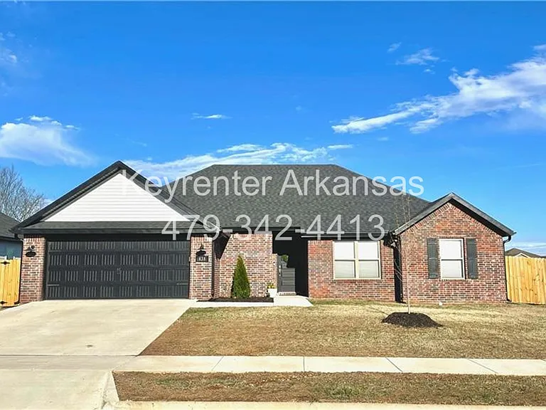 438 N Otoe St — Photo 1