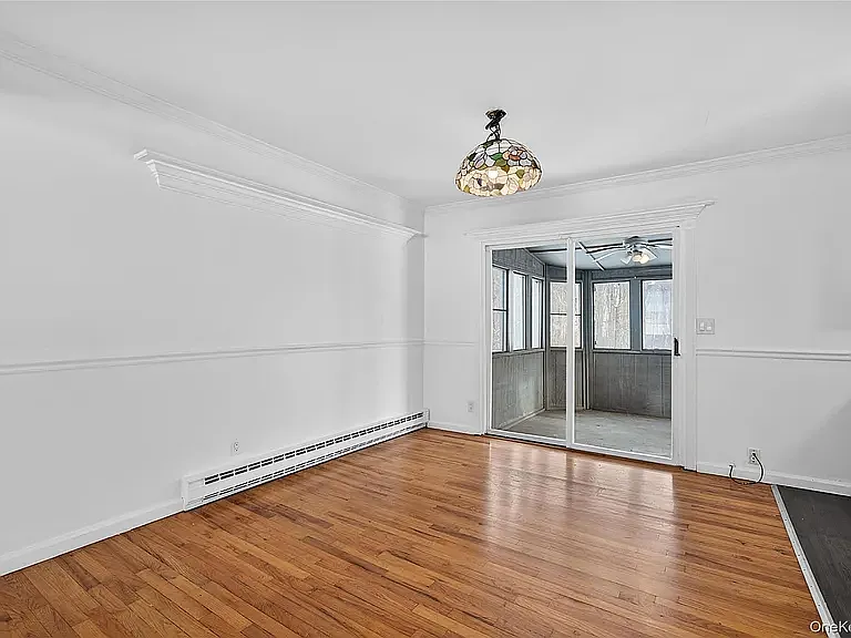 64 Bayberry Dr — Photo 16