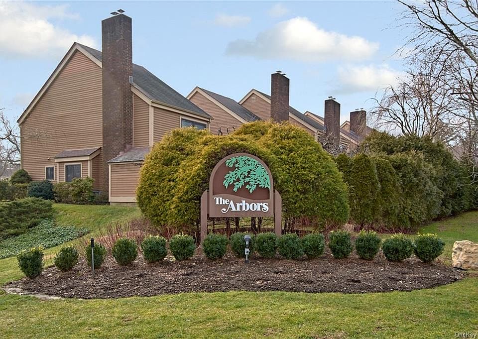 83 Greenway Close, Pt Chester, NY 10573 Zillow