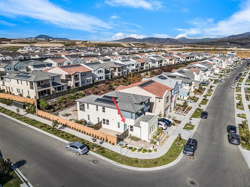 2355 Calle Grandon