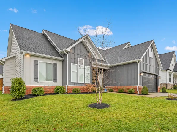 331 Furlong Trce, Versailles, KY 40383