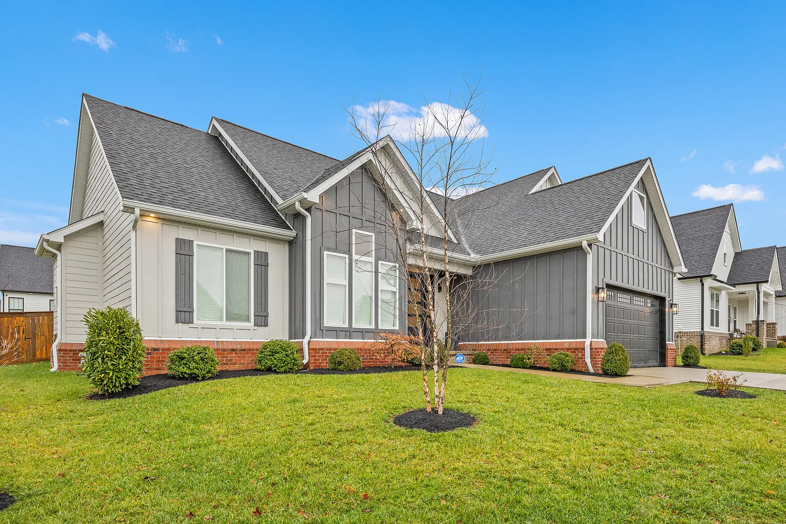 331 Furlong Trce photo 1