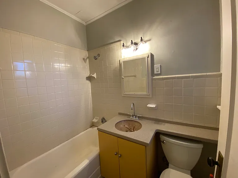 5526 Vogel Rd #1 — Photo 3