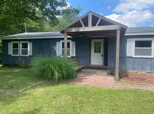 3450 Grassy Rd, Carbondale, IL 62902