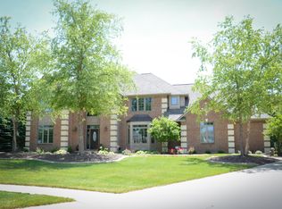 2048 Spring Briar Ct, Avon, IN 46123