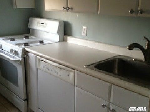 2nd image of 171-19 Crocheron Ave #53