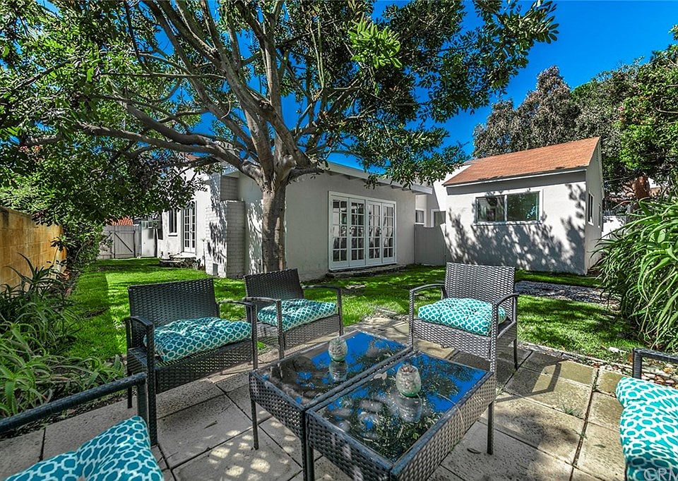 1st image of 5409 Calle Mayor