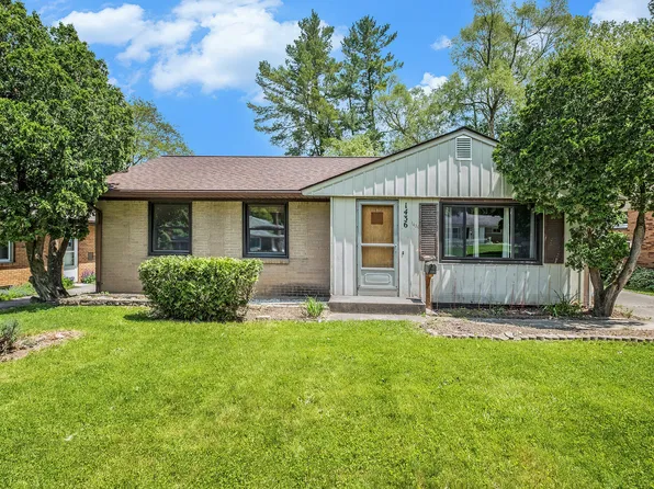 1436 Lewison Ave NE, Grand Rapids, MI 49505