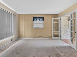 126 Frontier Rd NE #TC, Roanoke, VA 24012