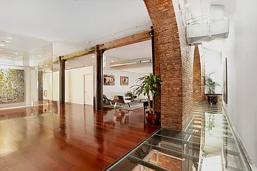 169 Hudson Street, #1D