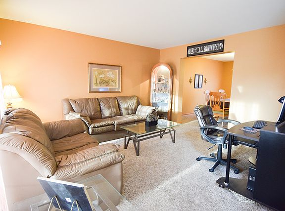 5th image of 1612 Sierra Highlands Dr
