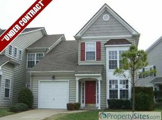 2000 Gunston Dr, Suffolk, VA 23434
