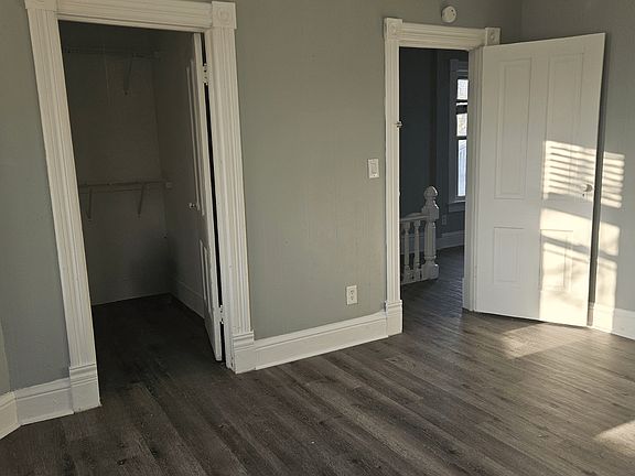4th image of 315 S Walnut Ave #2
