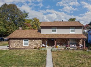 114 Ruth Rd, Bloomington, IL 61701