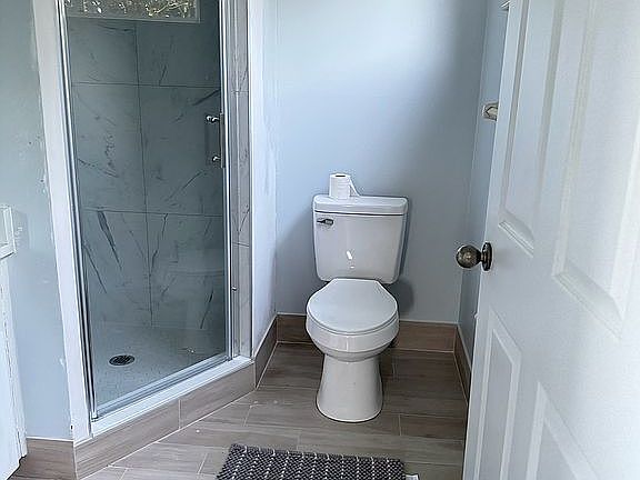 5th image of 10980 SW 80th Ct