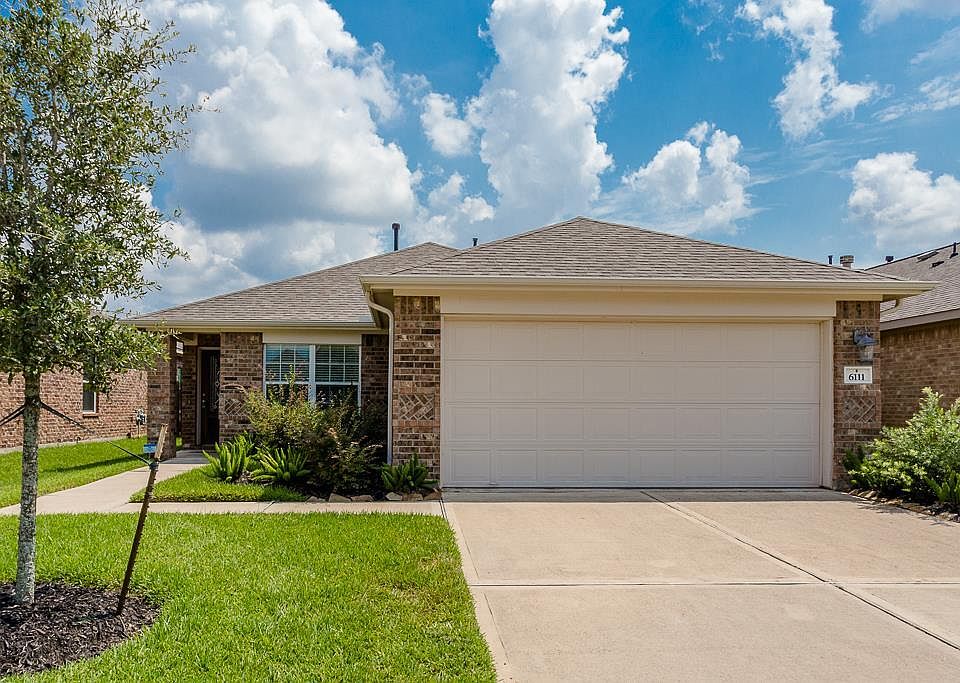 1st image of 6111 Carver Pines Dr