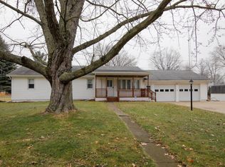 16276 Kipker Rd, Three Rivers, MI 49093
