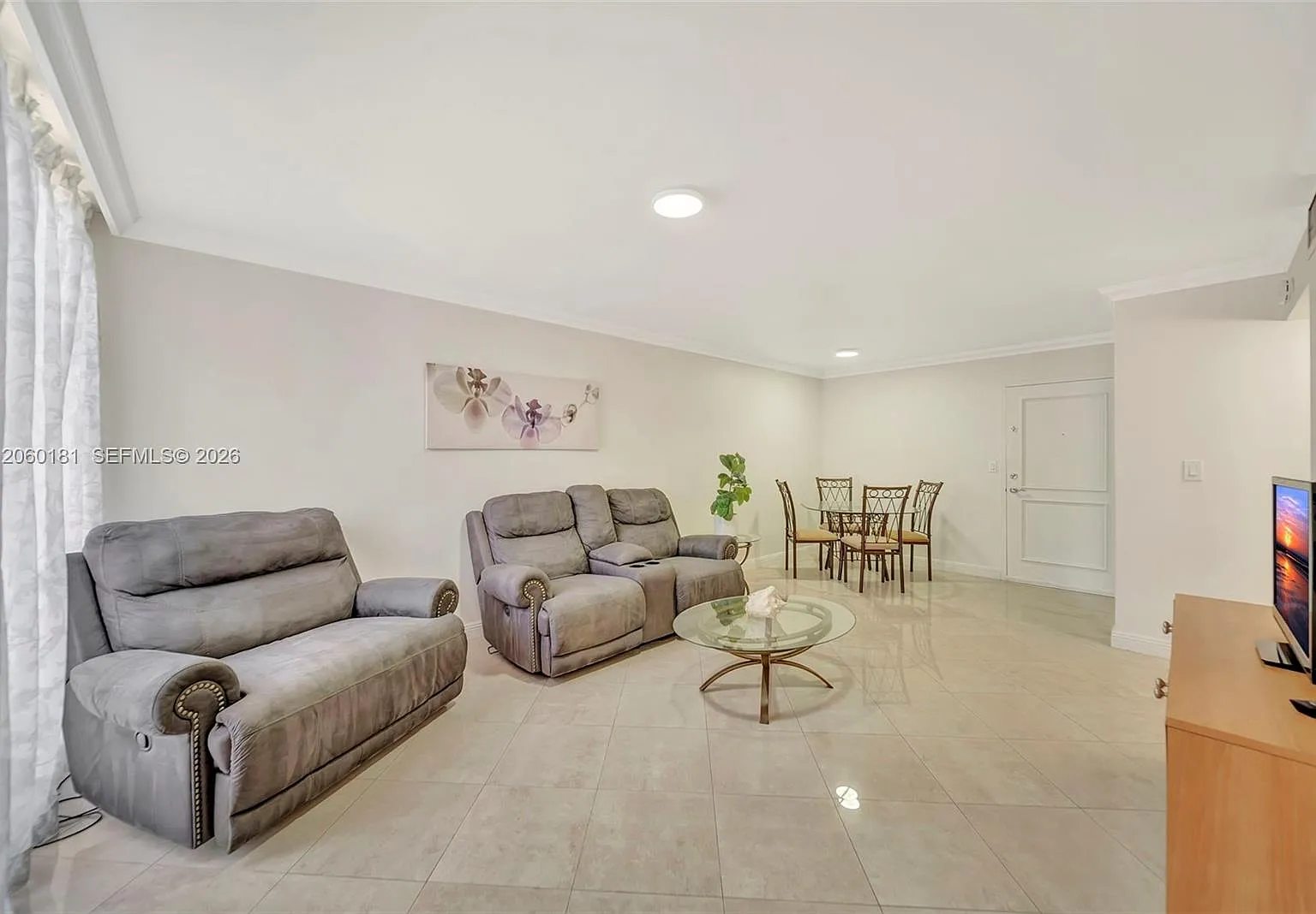 Avila South Condo — Photo 4