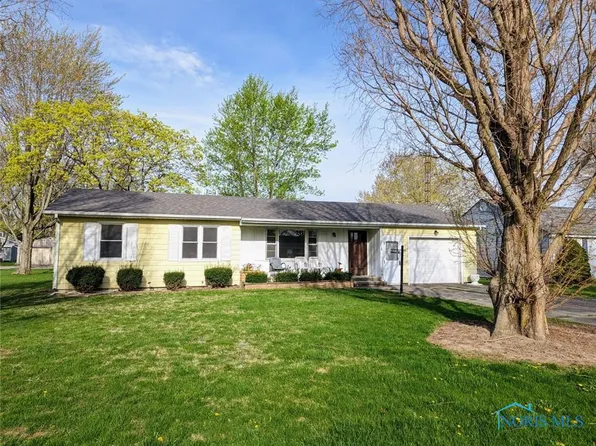 126 Lincoln St, Cygnet, OH 43413