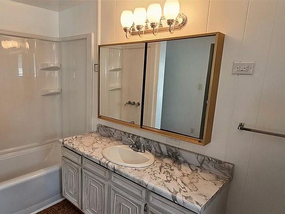 2nd image of 703 Harrison St