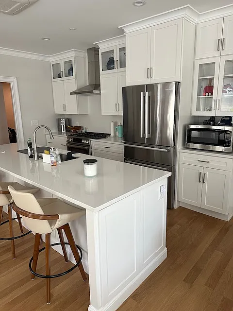 2 bed, 1100 sqft, $3,850 — Photo 3