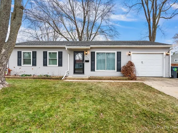 835 Post Ln, Streamwood, IL 60107