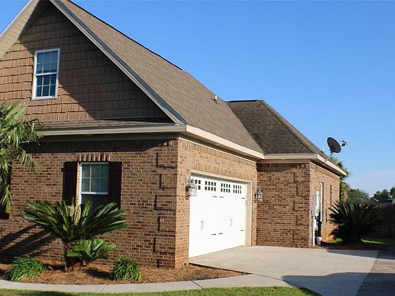 2nd image of 306 Brookwood Dr