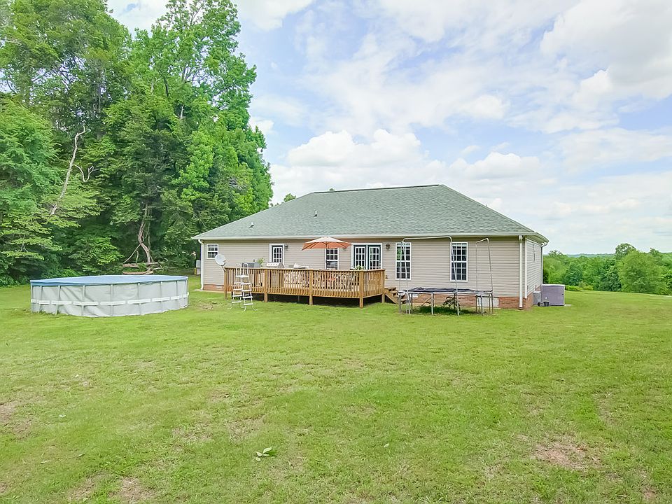 2nd image of 3212 Highway 49