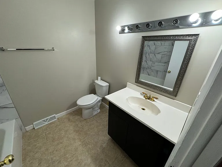 11955 E Arizona Dr — Photo 5