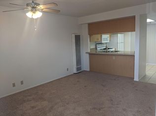 3330 Harding St #G, Carlsbad, CA 92008