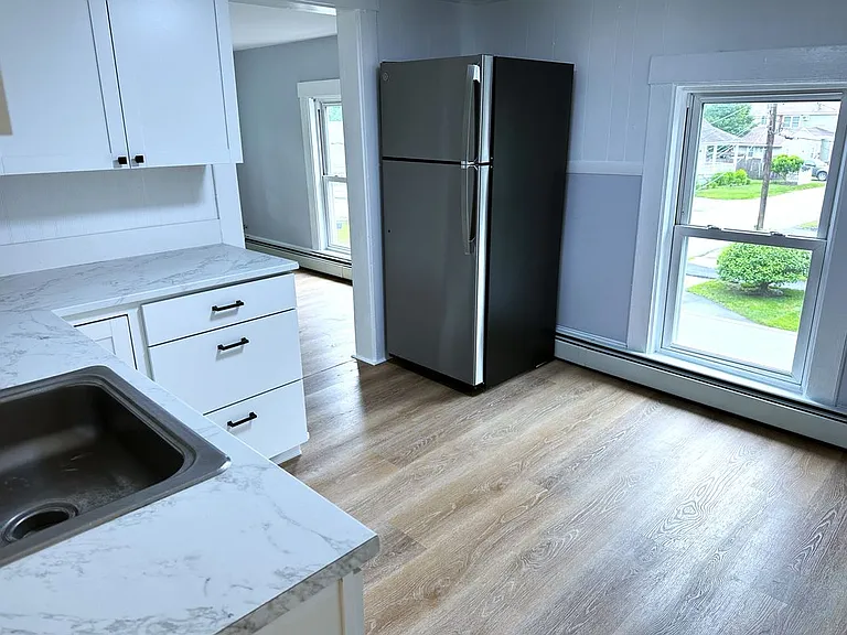 10 Shelby Ln — Photo 6