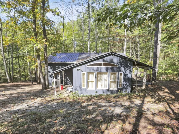 39001 McDaniel Rd, Nelsonville, OH 45764