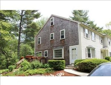 11 Old Meetinghouse Grn, Norton, MA, 02766