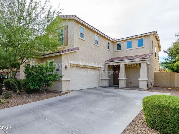 1544 E Hummingbird Way
