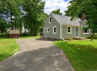 82 Rood Ave, Windsor, CT 06095