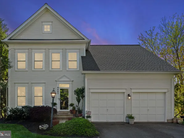 9805 Runner Stone Pl, Bristow, VA 20136