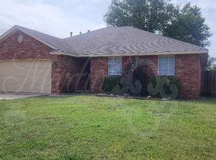 4312 Eric Dr, Shawnee, OK 74804