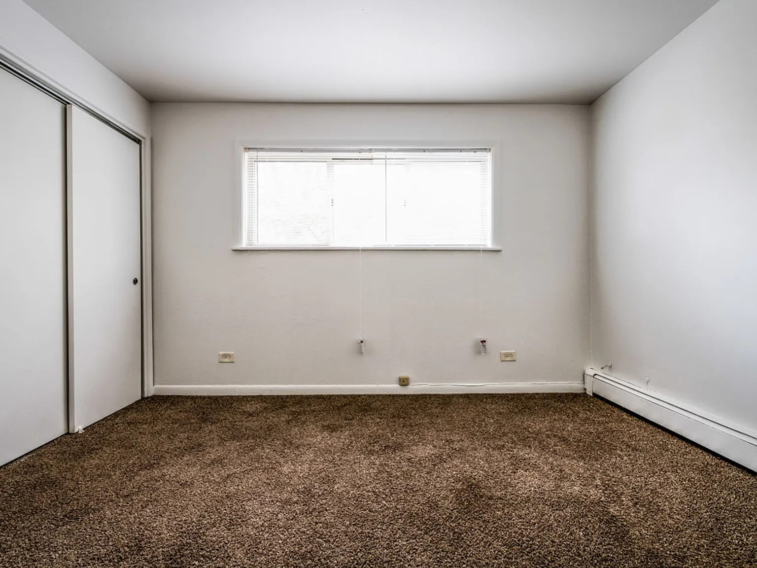 8100 S Drexel — Photo 4