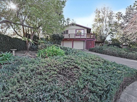 3rd image of 3438 Glamorgan Ct