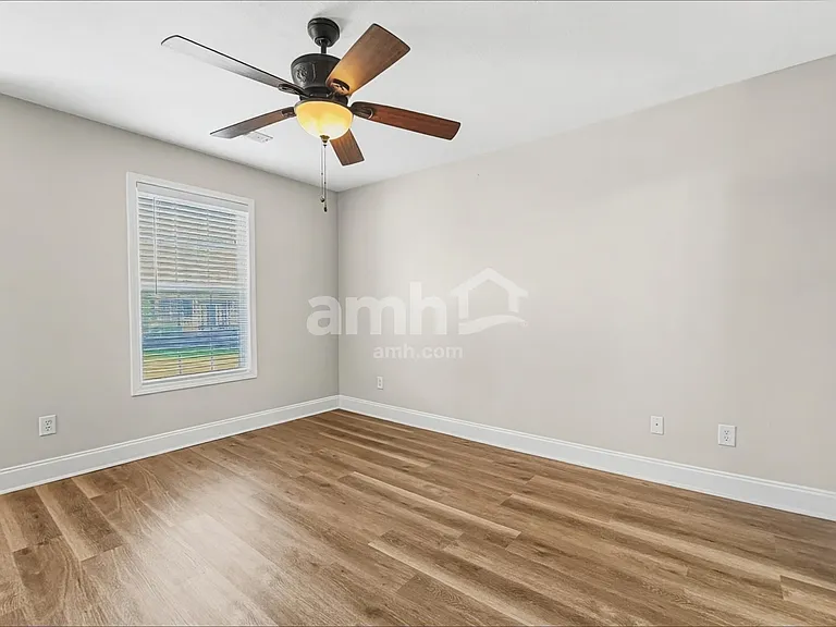 5705 Parasol Ln — Photo 9