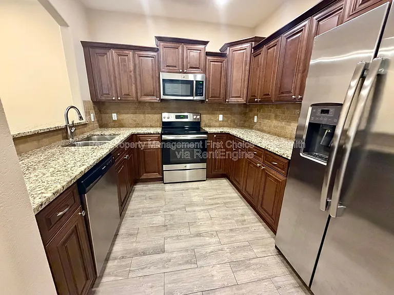 6605 Leightyn Ln — Photo 5