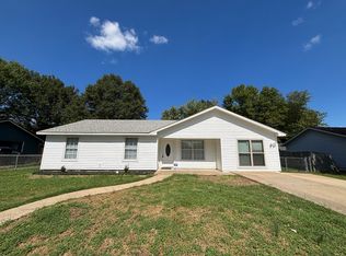 18 Langford St, Ward, AR 72176