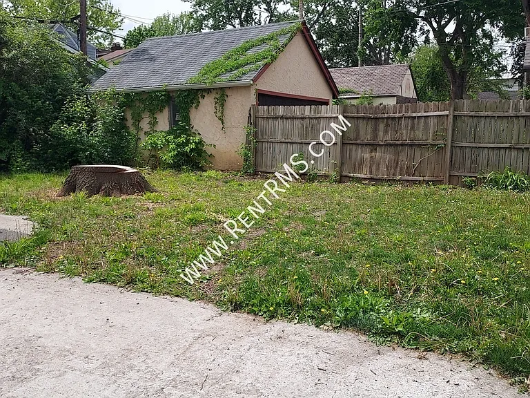 2929 SW Huntoon St — Photo 24